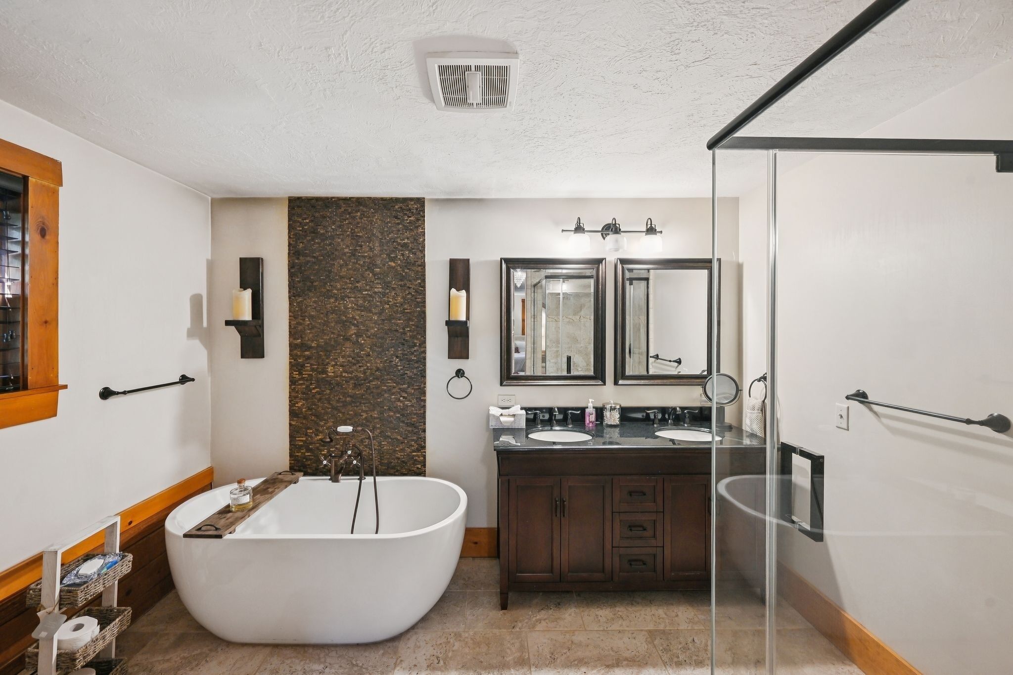 House, 4 Bedrooms | Bathroom