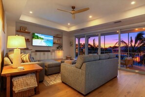 House, 4 Bedrooms | Living area - 211 Ostego - Island Time 4 Bedroom Home (Fort Myers Beach)