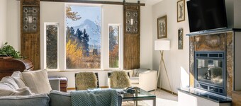 Slope View 3 Bedroom Home