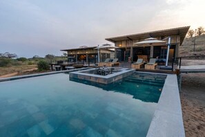 Outdoor pool - Tarangire Elephant Springs (Tarangire National Park)