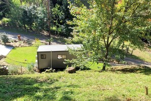 Mobile Home, 1 Bedroom, Balcony, Garden View | Garden - Watts River Tiny - Hidden, but Close to Township (Healesville)