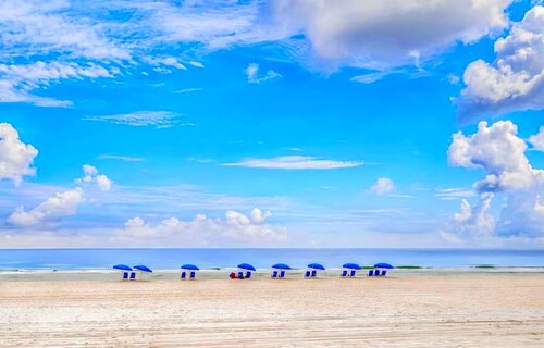 Beach Front and Boating Paradise 

