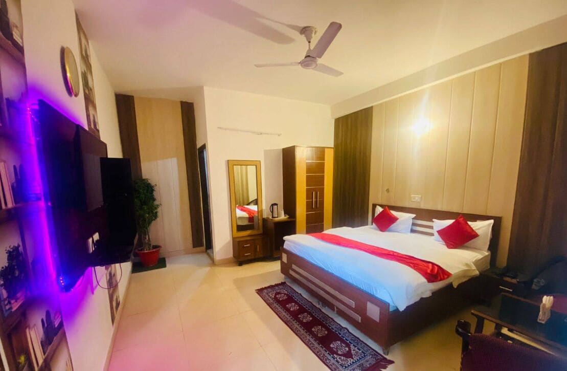 Deluxe Double Room | Desk, free WiFi