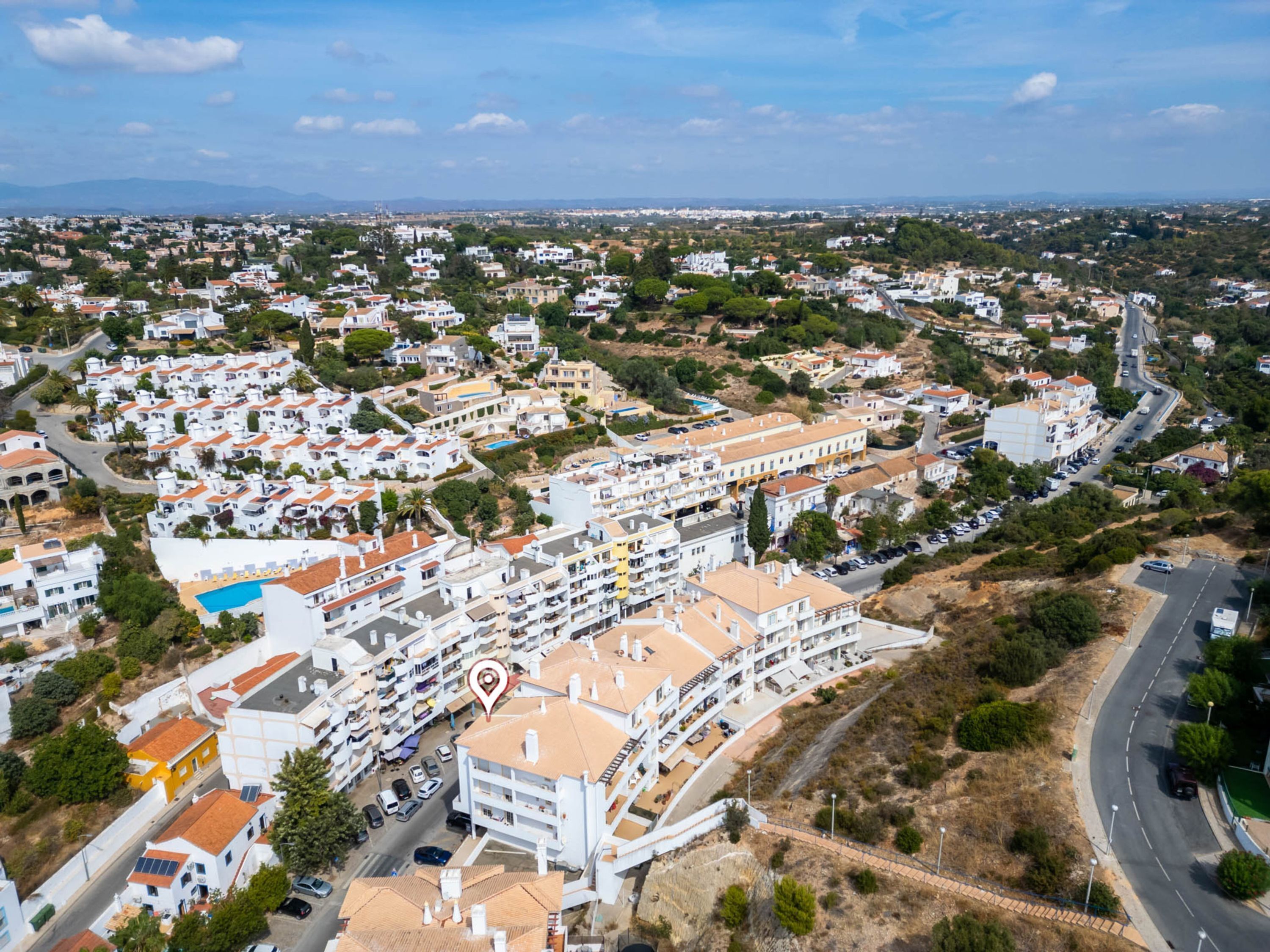 2 عدّة غرف نوم