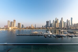 House | 2 bedrooms - Exquisite 2BR Private Beach Access Near Marina JBR (Dubai)