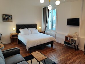1 Schlafzimmer, WLAN, Bettwäsche