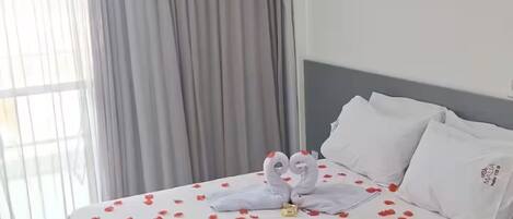 1 bedroom, desk, iron/ironing board, free WiFi