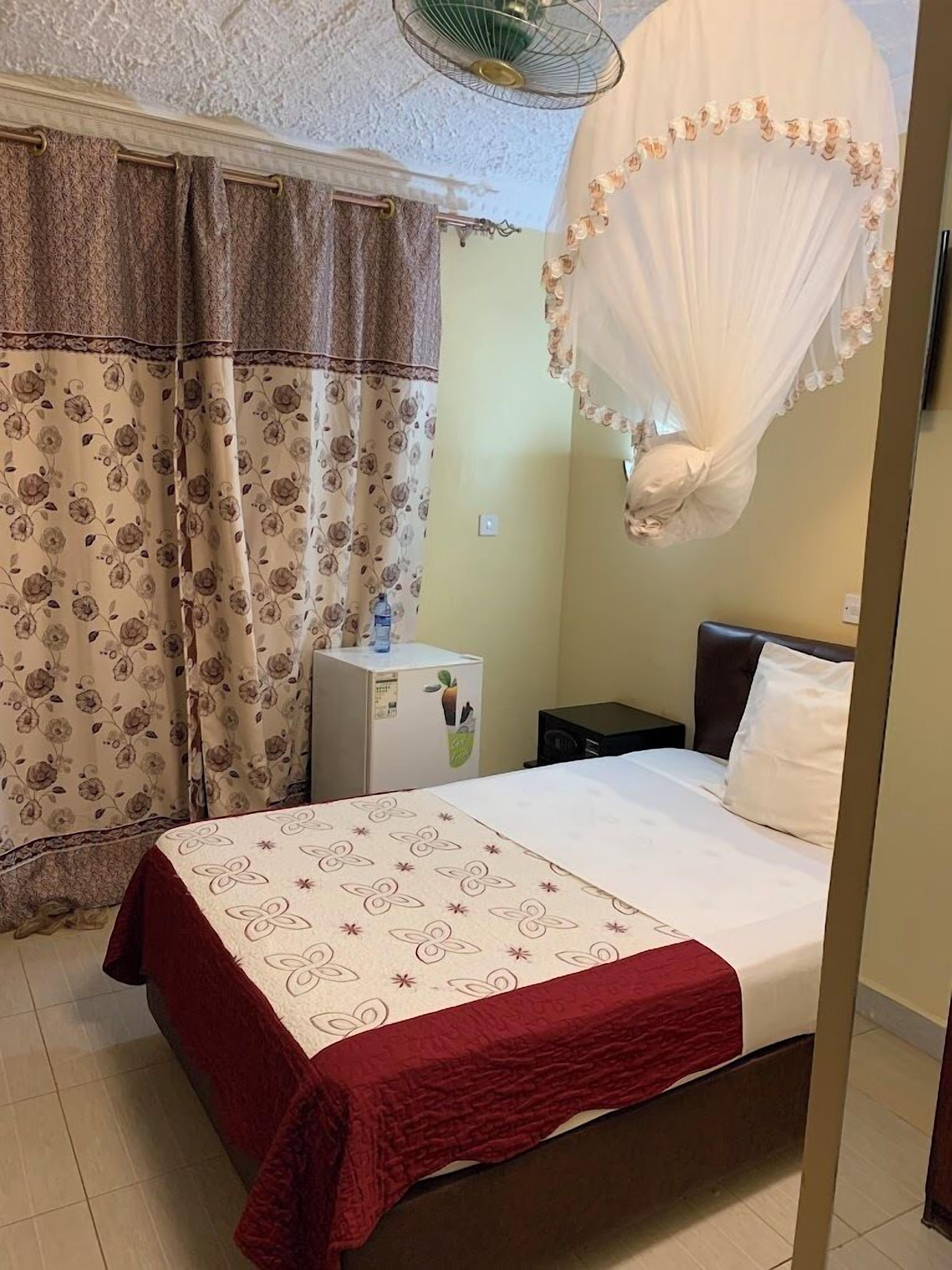 Superior eenpersoonskamer | Gratis wifi, beddengoed