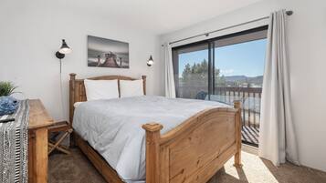 3 bedrooms, internet, bed sheets