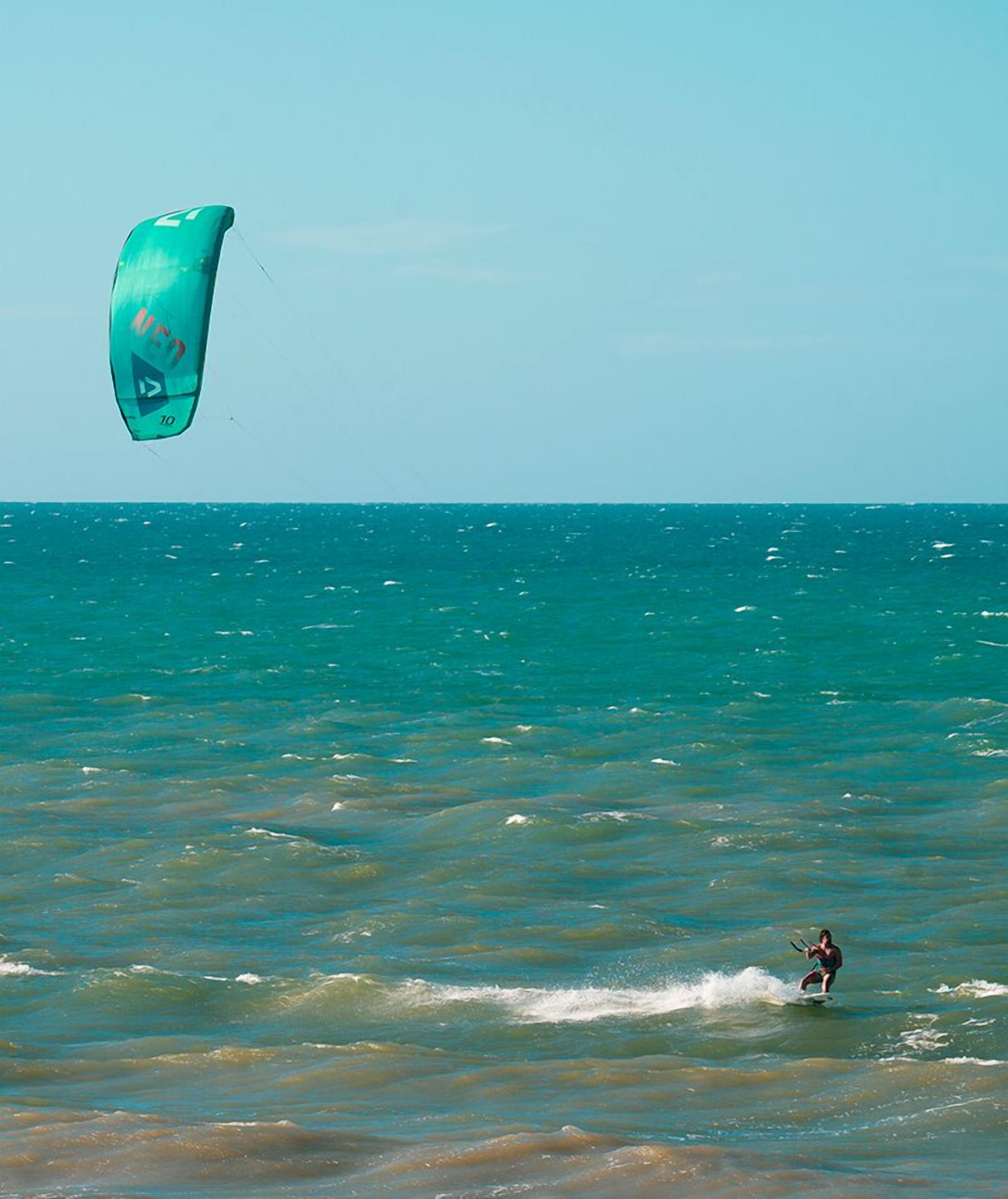 Surfing/bodyboarding