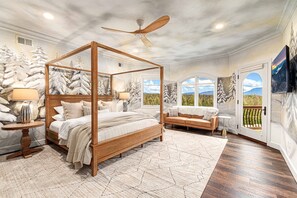 5 bedrooms, desk, iron/ironing board, travel crib