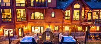 New Montana Mansion/2 Hot Tubs/2 Saunas/Theater