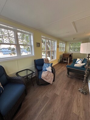 Smart TV - Back Creek Villa with Sunroom (Solomons)