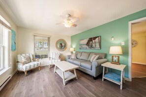 Smart TV - Back Creek Villa with Sunroom (Solomons)