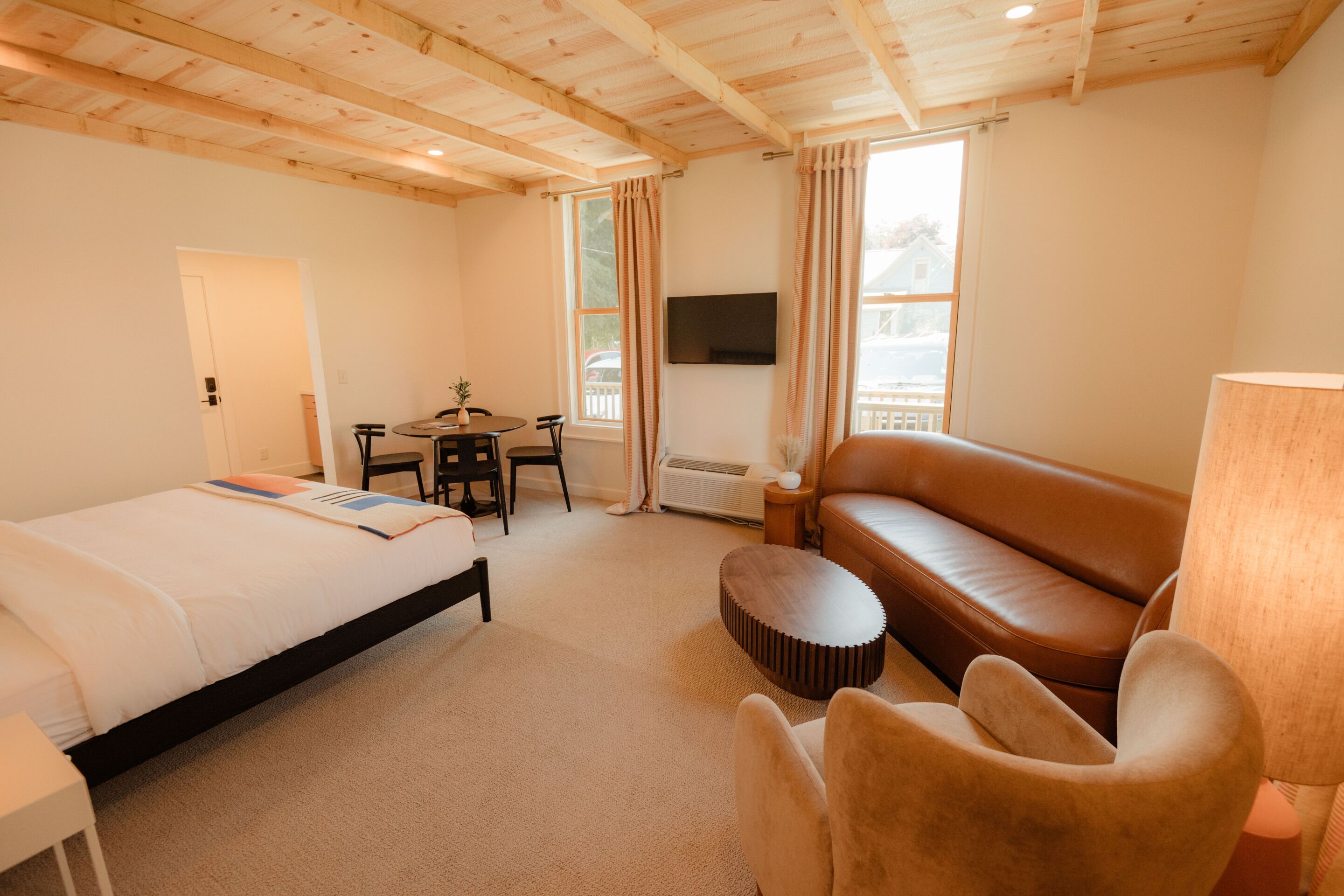 Panoramic Suite, Ensuite (The Mill House #3) | Interior