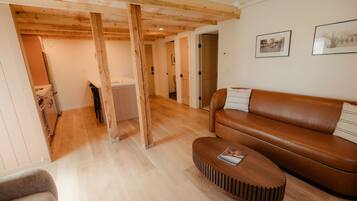 Panoramic Suite, Ensuite, City View (The Mill House #4) | Lounge