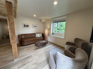 Panoramic Suite, Ensuite, City View (The Mill House #4) | Lounge - The Mill House (Bayfield)