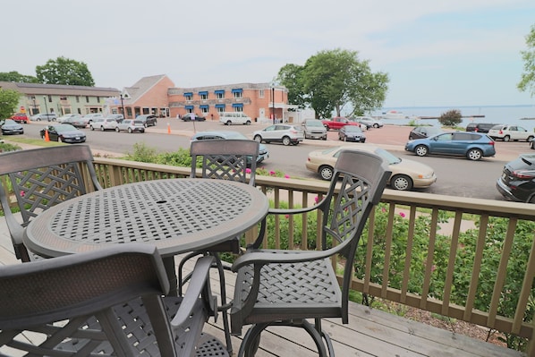 Panoramic Suite, Ensuite, Lake View (Garden Guest House 3) | Balcony view - Garden Guest House (Bayfield)