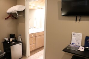 Economy Suite, Ensuite (Garden Guest House 5) - Garden Guest House (Bayfield)