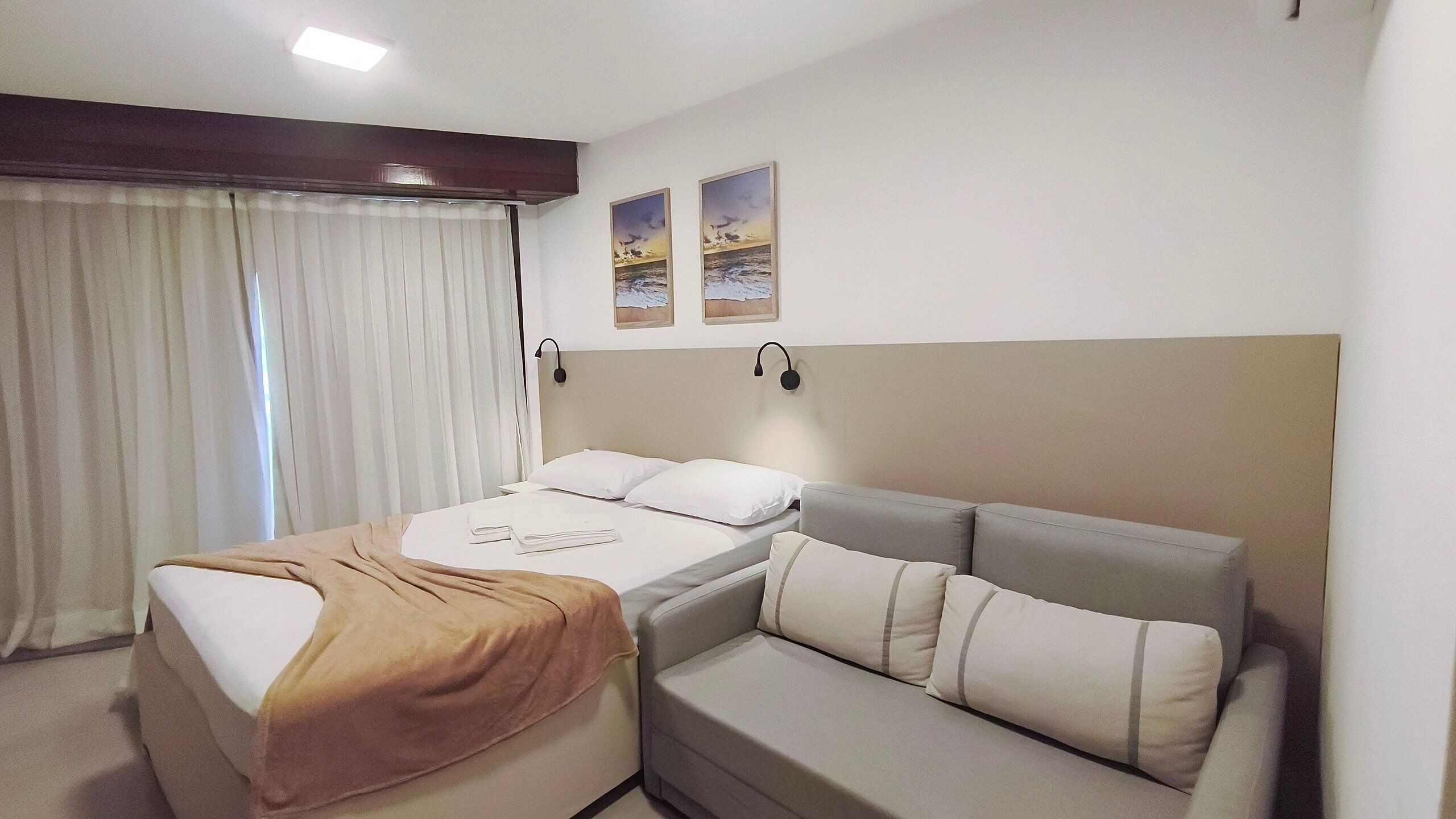 Family Studio | Free WiFi