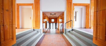 Orange Glow Boutique Apartments #47 by goodnite cz