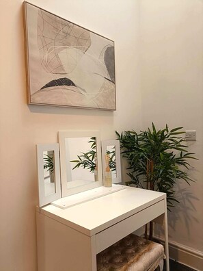 Interior - High Street Apartment (29A) (Shropshire)