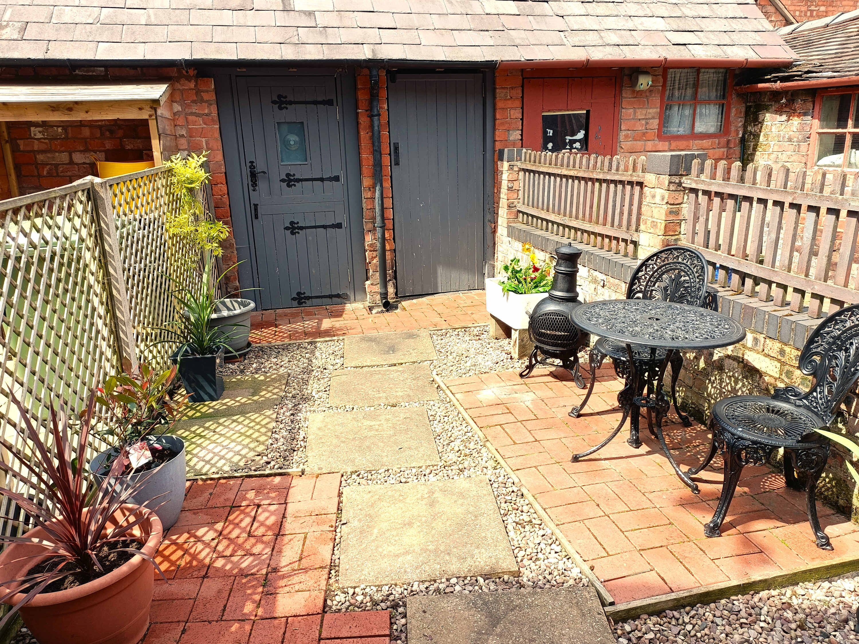 Terrace/patio