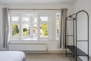 Room - Moulsham Apartment by Stays Accommodation (Chelmsford)