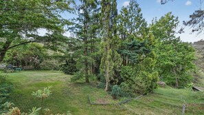 Property grounds - Natures Haven Wentworth Falls with Sauna & Pool (Wentworth Falls)