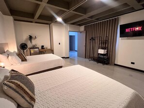 Deluxe Room, 2 Double Beds | Premium bedding, down duvets, minibar, free WiFi - Hotel Moore 45 (Medellín)