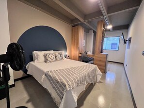 Deluxe Studio, 1 Double Bed with Sofa bed | Premium bedding, down comforters, minibar, free WiFi - Hotel Moore 45 (Medellín)