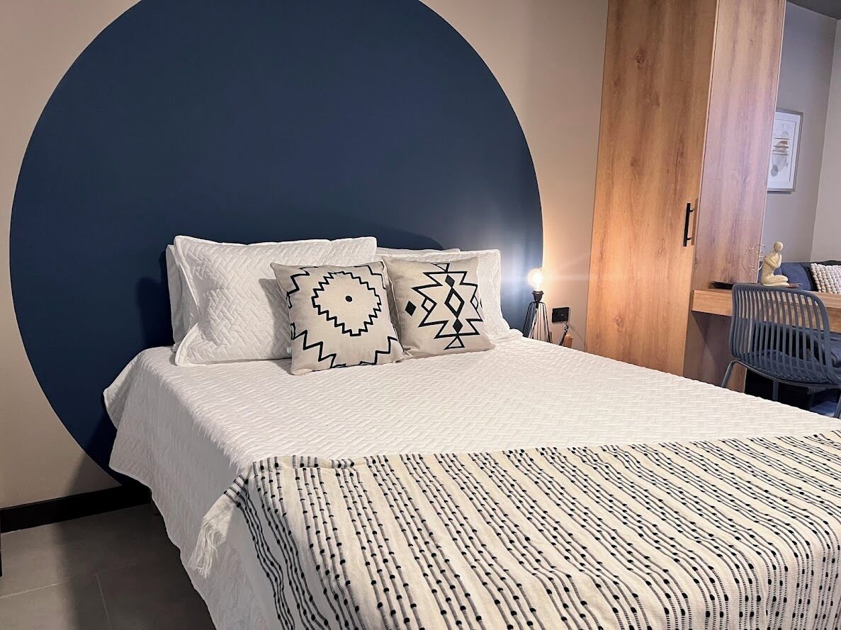 Deluxe Studio, 1 Double Bed with Sofa bed | Premium bedding, down comforters, minibar, free WiFi