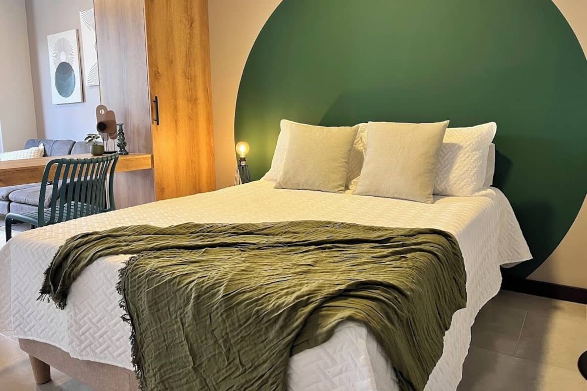 Studio Deluxe, 1 lit double et 1 canapé-lit | Wi-Fi gratuit