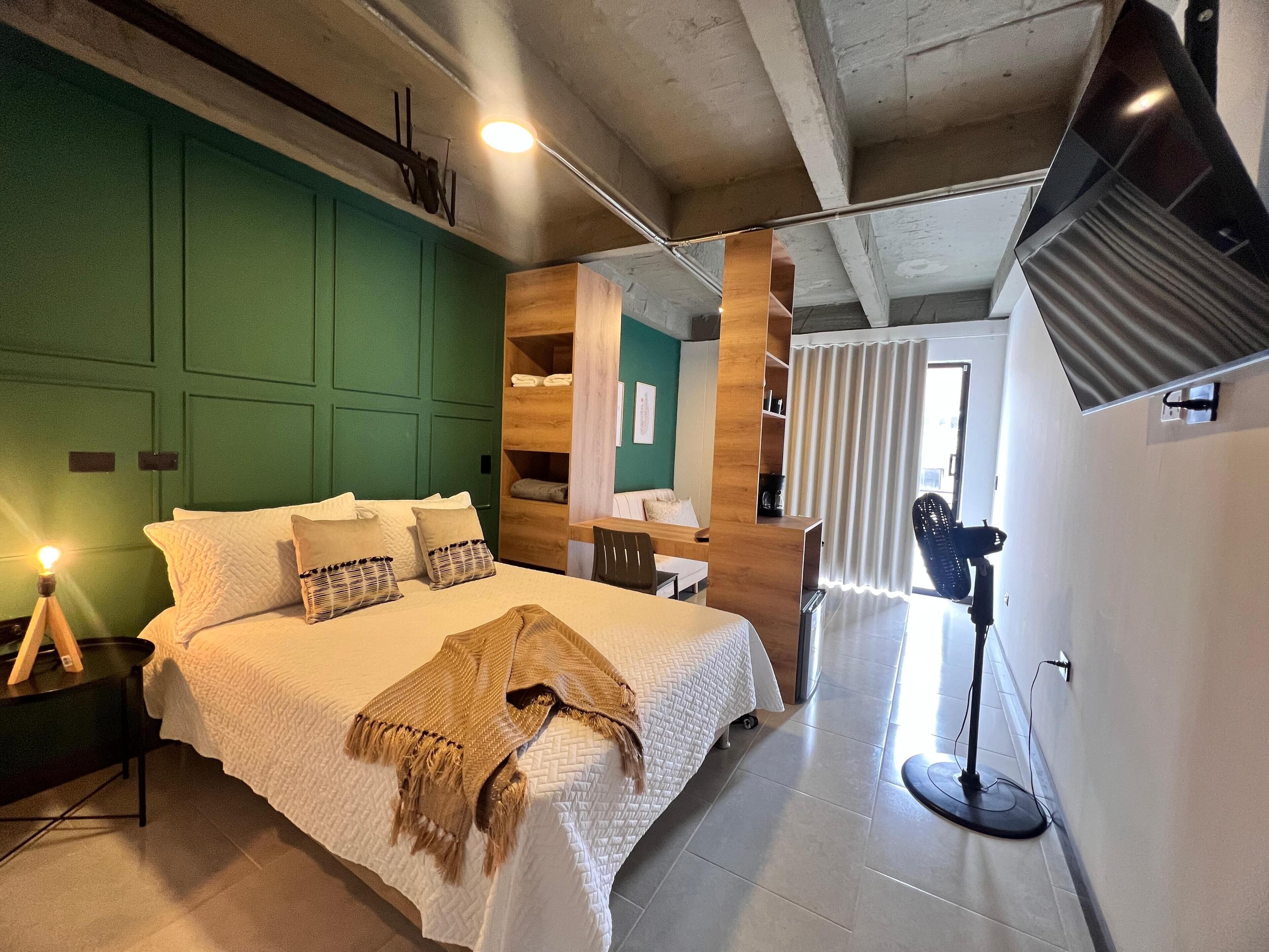 Basic Triple Room | Premium bedding, down duvets, minibar, free WiFi