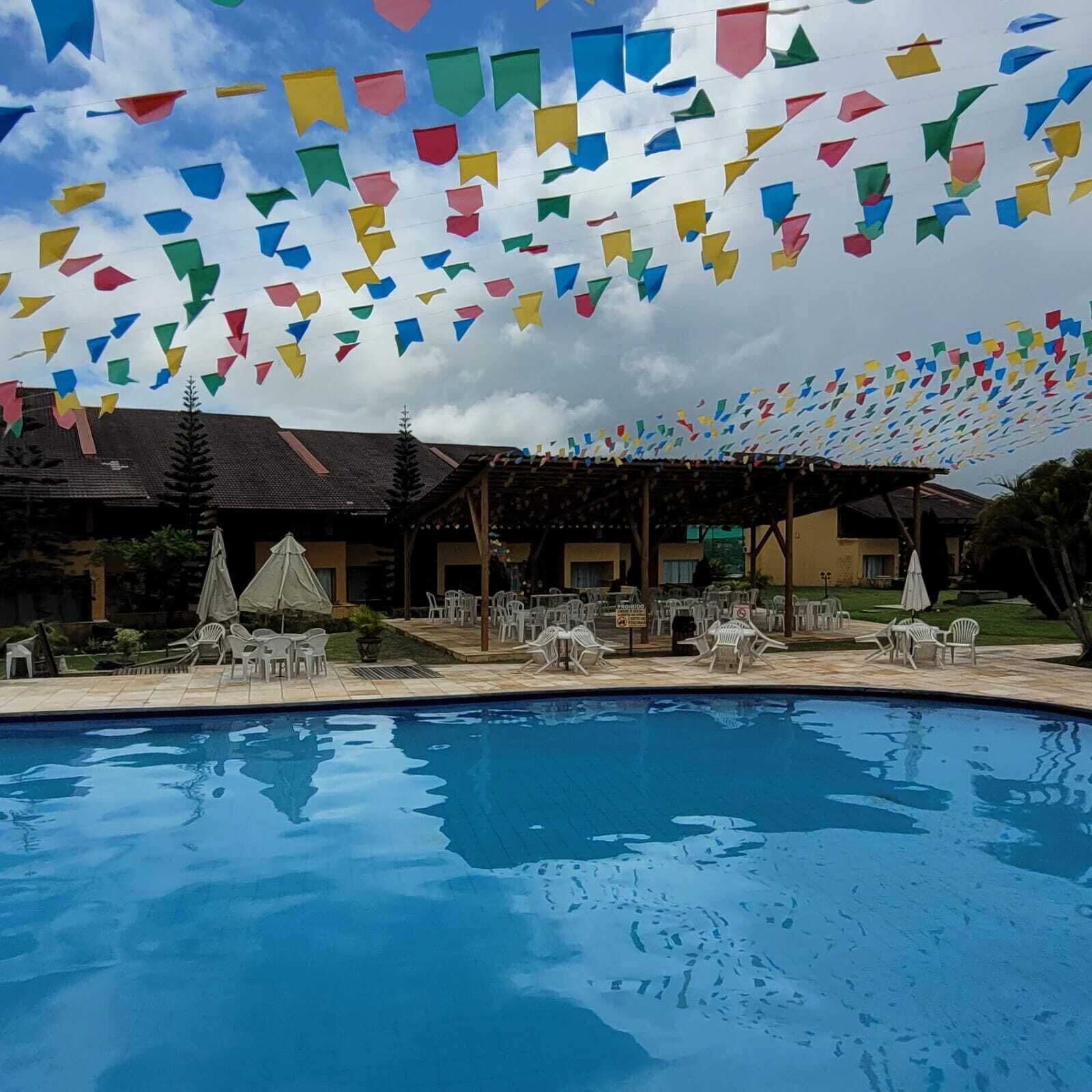 Piscina externa, piscina aquecida