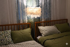 Comfort Apartment | Iron/ironing board, free WiFi