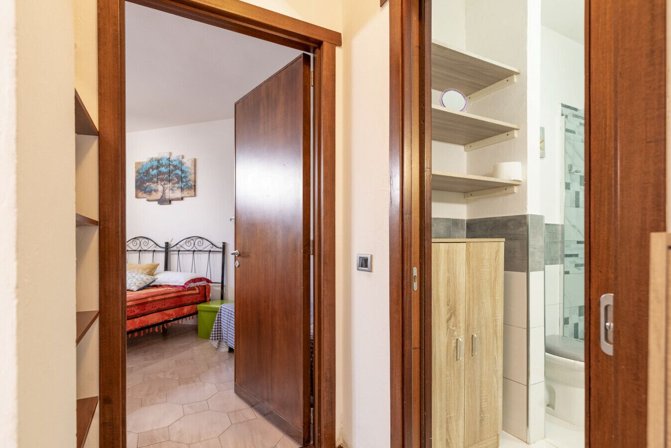 2 Schlafzimmer, Bügeleisen/Bügelbrett, Bettwäsche