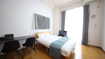Double Room | WiFi (free), bed sheets