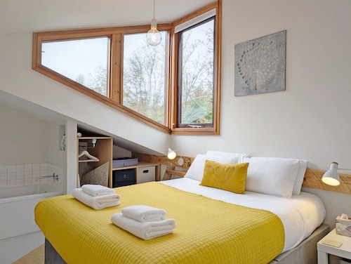 The Nest at Severels -  an annexe that sleeps 4 guests  in 2 bedrooms