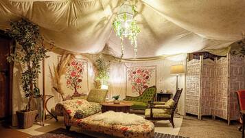 Casa, varias habitaciones, para fumadores, balcón | 10 habitaciones