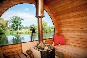 Casa, camere multiple, fumatori, balcone | Spa