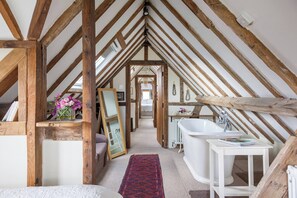 Huis, meerdere slaapkamers, roken, balkon | 10 slaapkamers