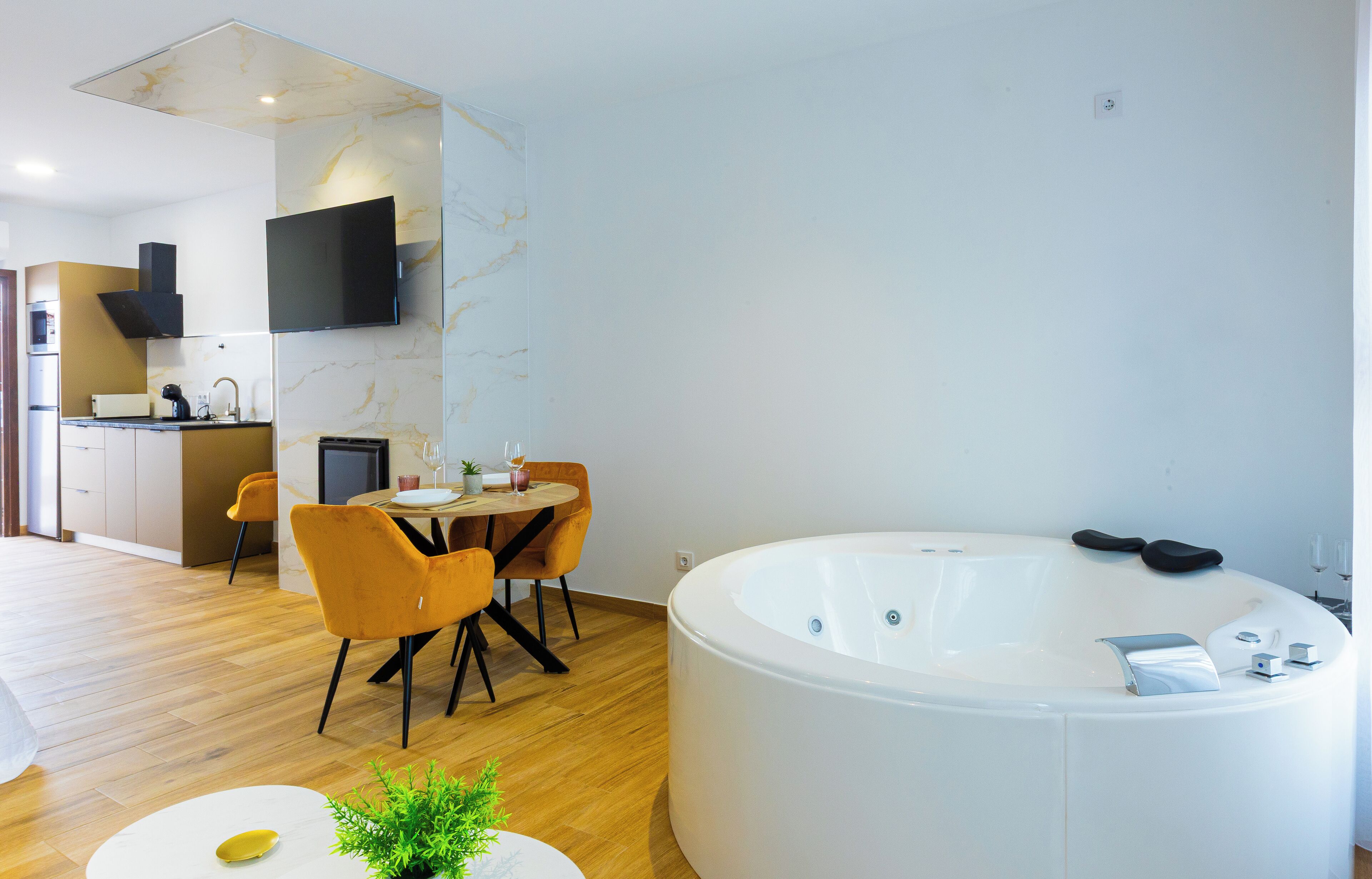 Smart TV, chimenea, Netflix, servicios de streaming