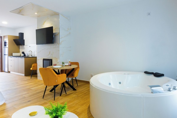Smart TV, chimenea, Netflix, servicios de streaming