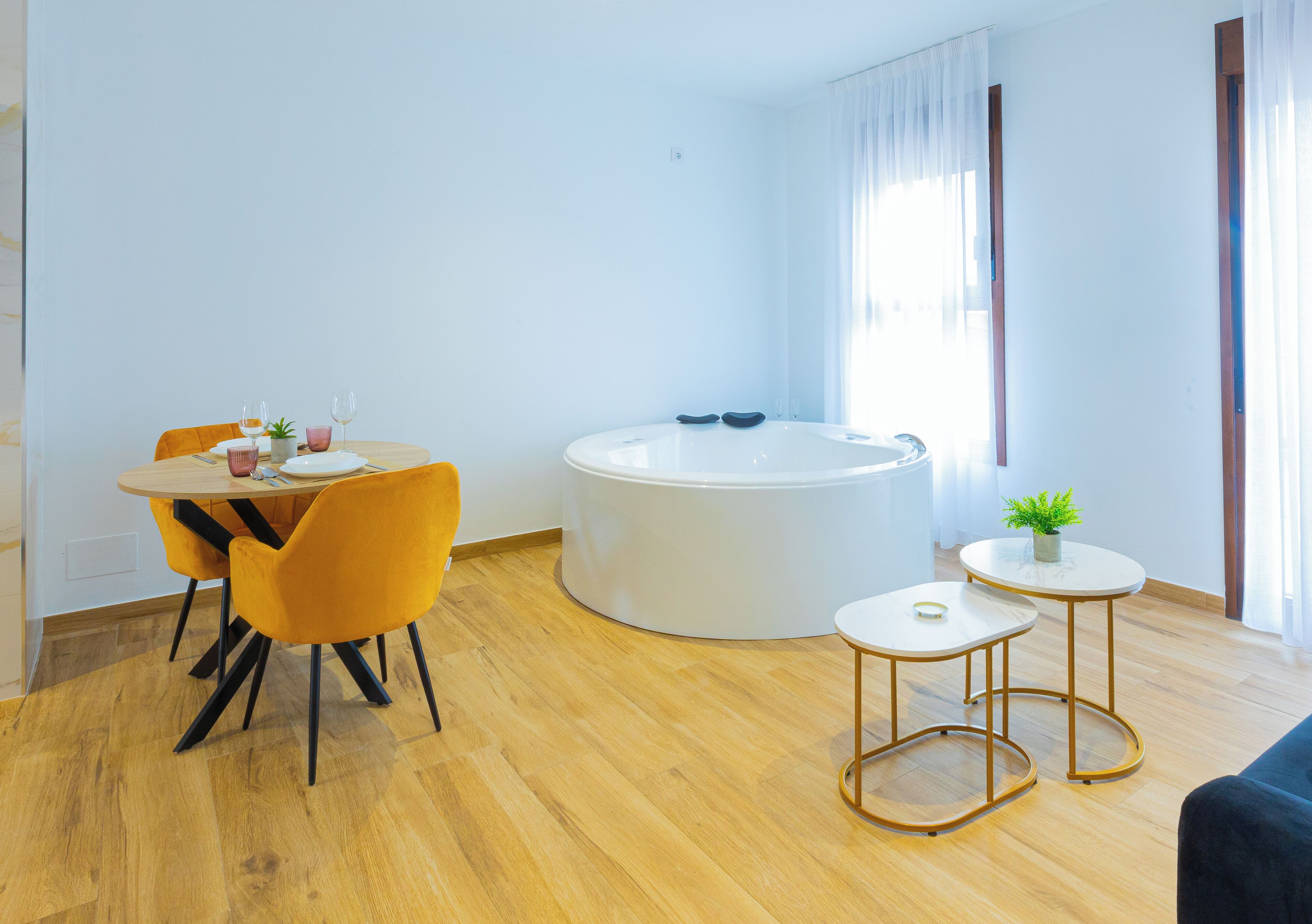 Premium bedding, down comforters, Select Comfort beds, desk