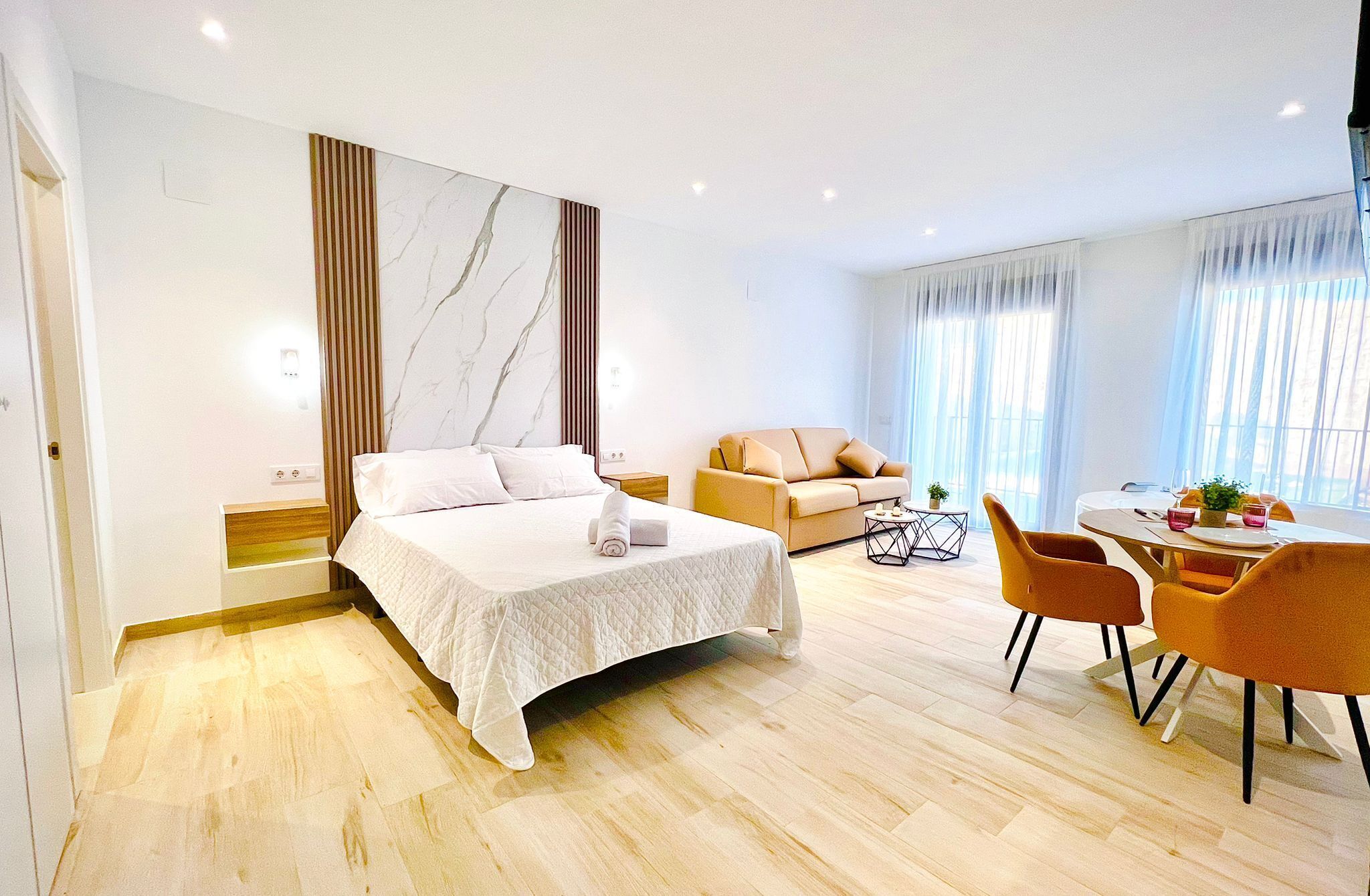 Premium bedding, down duvets, Select Comfort beds, desk