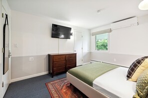 標準雙人房, 1 張加大雙人床 | 遮光布/窗簾、熨斗/熨衣板、免費無線上網