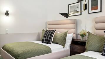 Cortinas blackout, tabla de planchar con plancha y wifi gratis