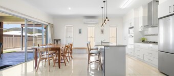 Sea La Vie: 4  BR, 2.5  BA House in South West Rocks, Sleeps 8