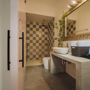 Hair dryer, towels, toilet paper